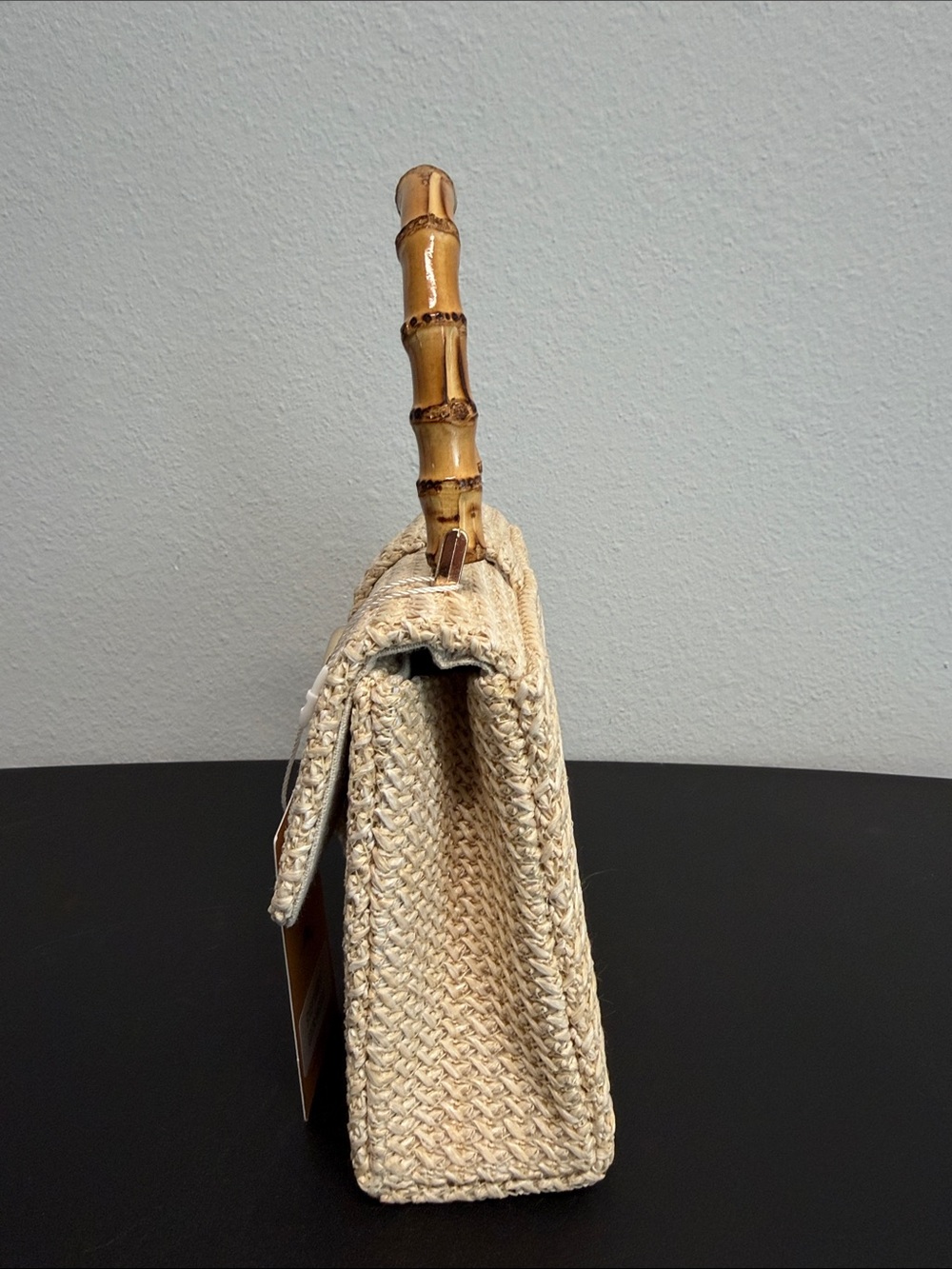 Tommy Bahama | Natural Clutch with Bamboo Handle & Snap Lock w/Crossbody 🌴 - Picture 6 of 10